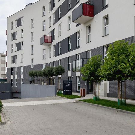 Vetulaniego Apartment With Air Conditioning & Parking By Renters Prestige Kraków Exteriör bild