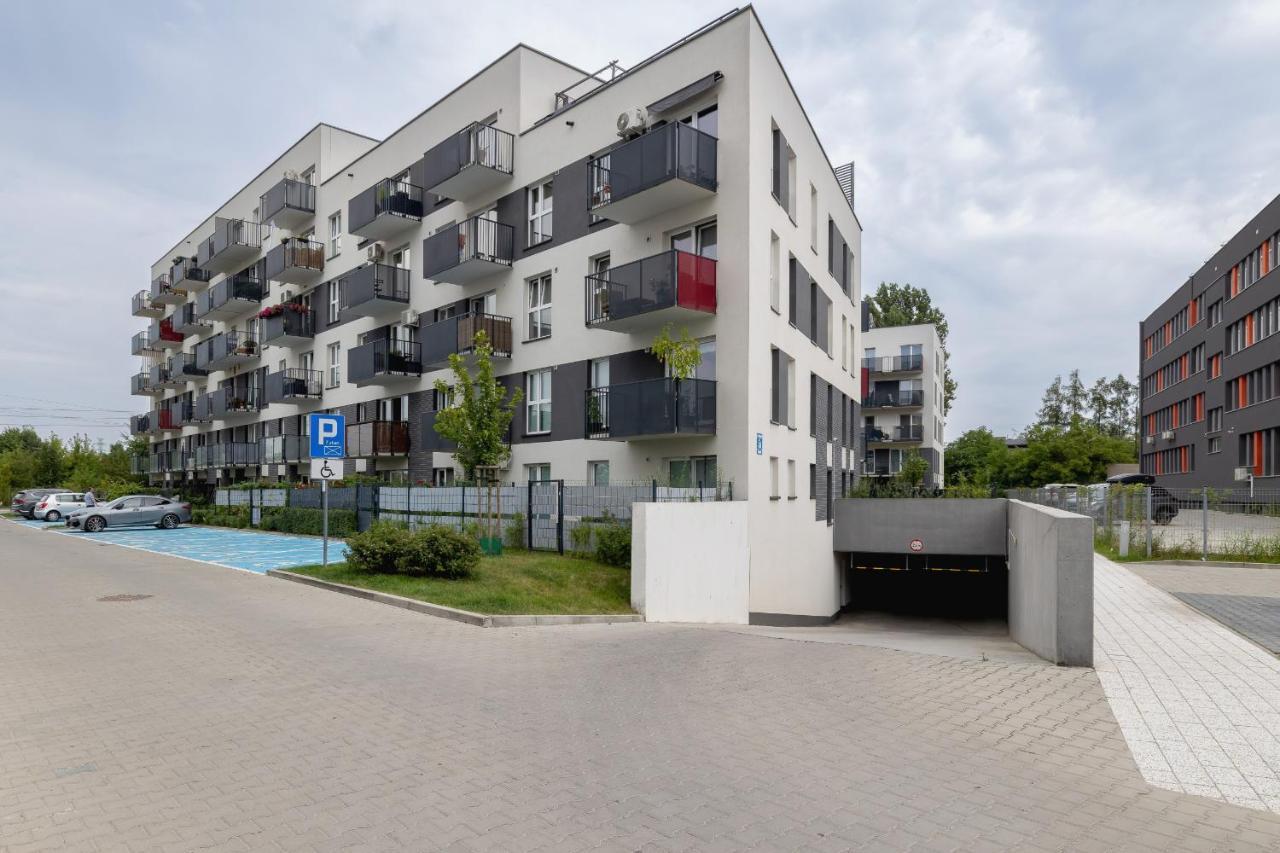 Vetulaniego Apartment With Air Conditioning & Parking By Renters Prestige Kraków Exteriör bild